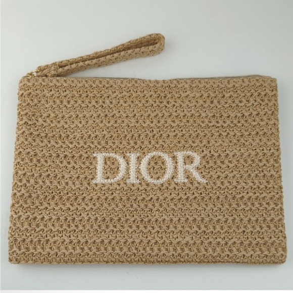 NIB Dior Beige Crochet Wristlet - Picture 1 of 5